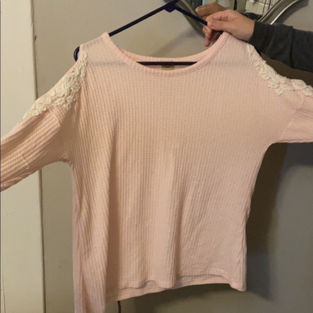 True Craft light pink shoulder-less dress shirt